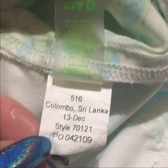 Lily Pulitzer The Chipper Short in limeade size 2 - Picture 8 of 9